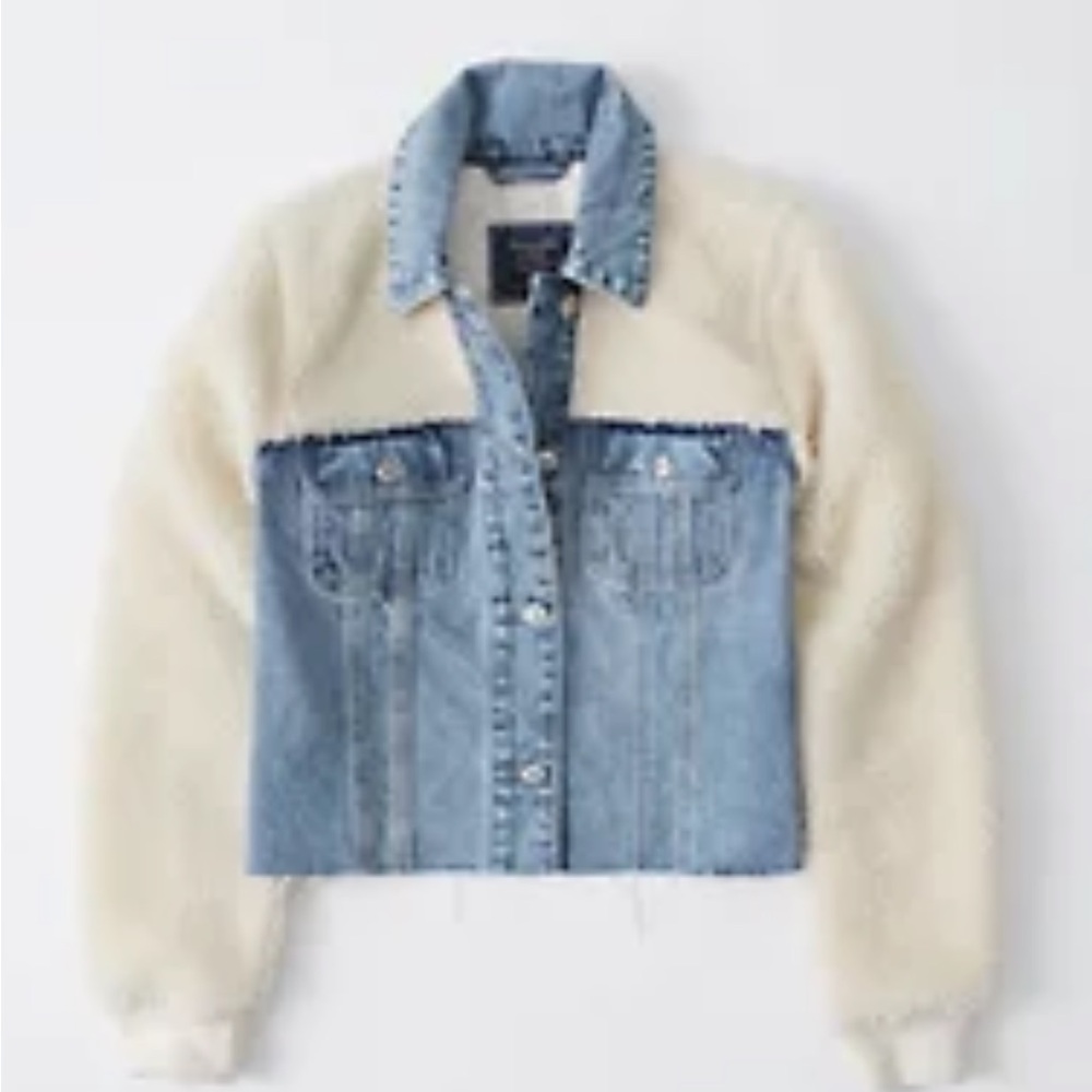 Abercrombie Womens Cropped Oversized Denim Jacket